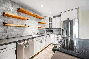 5945 E Thomas Rd, Scottsdale, AZ 85251 - Photo 8