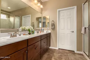 10945 W Pleasant Valley Ct, Sun City, AZ 85351 - Photo 18