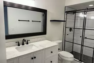 18811 N 44th Pl, Phoenix, AZ 85050 - Photo 2