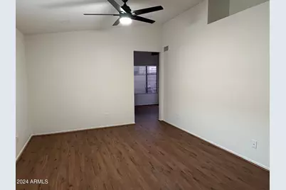 18811 N 44th Place, Phoenix, AZ 85050 - Photo 8