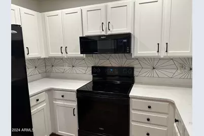 18811 N 44th Place, Phoenix, AZ 85050 - Photo 4