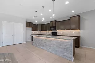 37460 W Giallo Ln, Maricopa, AZ 85138 - Photo 6