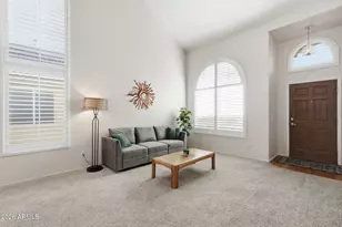 821 N Albert Dr, Chandler, AZ 85226 - Photo 8