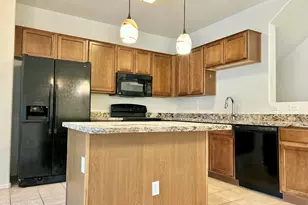 240 W Juniper Ave, Gilbert, AZ 85233 - Photo 6