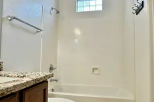 240 W Juniper Ave, Gilbert, AZ 85233 - Photo 16