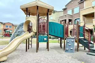 240 W Juniper Ave, Gilbert, AZ 85233 - Photo 18