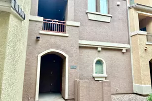 240 W Juniper Ave, Gilbert, AZ 85233 - Photo 2