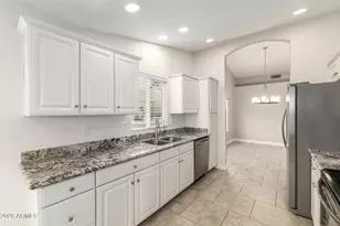 18940 N 83rd Ln, Peoria, AZ 85382 - Photo 16