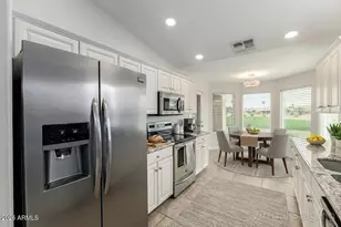 18940 N 83rd Ln, Peoria, AZ 85382 - Photo 4