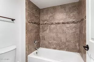 12222 N Paradise Vlg Pkwy S, Phoenix, AZ 85032 - Photo 18