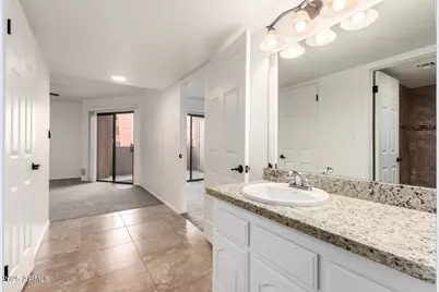 12222 N Paradise Village Parkway S #212, Phoenix, AZ 85032 - Photo 16