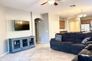 9325 N 179th Dr, Waddell, AZ 85355 - Photo 10