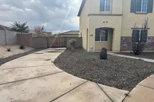 10649 E Sunflower Ln, Florence, AZ 85132 - Photo 2