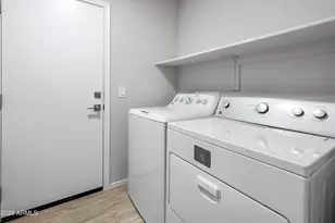 5811 S 16th Dr, Phoenix, AZ 85041 - Photo 26