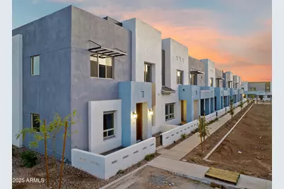 733 E Commonwealth Avenue #28, Chandler, AZ 85225 - Photo 4