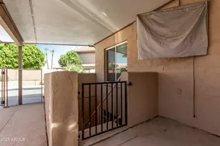 834 N Oak Ct, Chandler, AZ 85226 - Photo 40