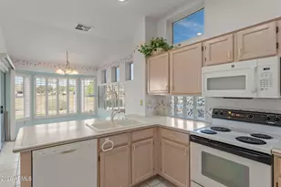 13604 W Robertson Dr, Sun City West, AZ 85375 - Photo 12