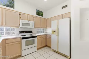 13604 W Robertson Dr, Sun City West, AZ 85375 - Photo 12