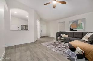 7459 W Abraham Ln, Glendale, AZ 85308 - Photo 4