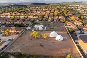 3115 W Cavedale Dr, Phoenix, AZ 85083 - Photo 2