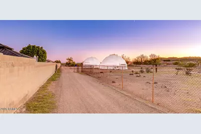 3115 W Cavedale Drive, Phoenix, AZ 85083 - Photo 32