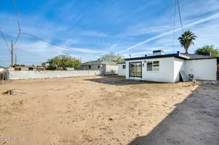 4724 W Monterosa St, Phoenix, AZ 85031 - Photo 36