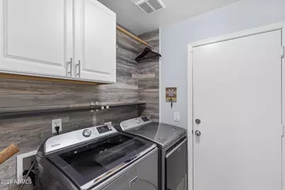 164 W Mohawk Drive, Phoenix, AZ 85027 - Photo 22