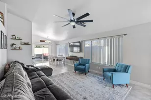 164 W Mohawk Dr, Phoenix, AZ 85027 - Photo 8