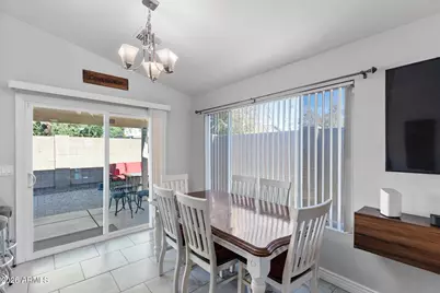 164 W Mohawk Drive, Phoenix, AZ 85027 - Photo 12