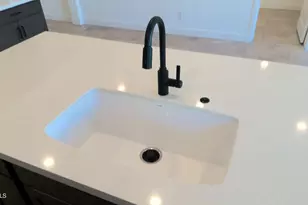 15170 W Gray Fox Trl, Surprise, AZ 85387 - Photo 14