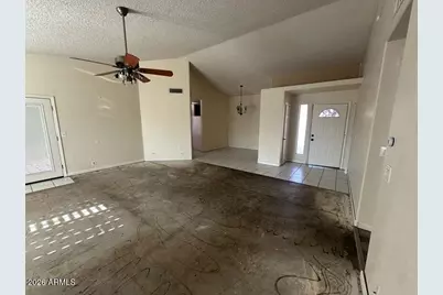 6319 W Onyx Avenue, Glendale, AZ 85302 - Photo 6