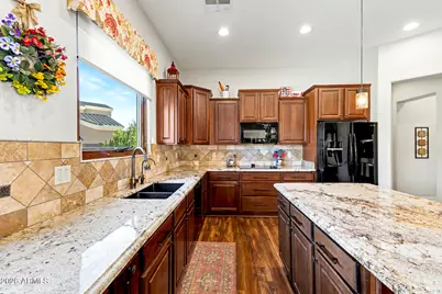 41942 W Palmyra Court, Maricopa, AZ 85138 - Photo 22