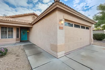 17729 N Woodrose Avenue, Surprise, AZ 85374 - Photo 8