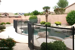 4624 E Robin Ln, Phoenix, AZ 85050 - Photo 8