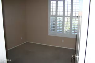 4624 E Robin Ln, Phoenix, AZ 85050 - Photo 30