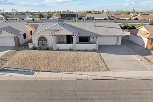 20826 N Gable Hill Dr, Sun City West, AZ 85375 - Photo 28