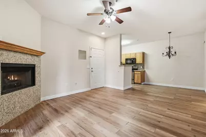 2929 W Yorkshire Drive #1096, Phoenix, AZ 85027 - Photo 2