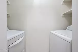 2929 W Yorkshire Dr, Phoenix, AZ 85027 - Photo 14