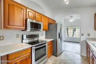 17454 N Rainbow Cir, Surprise, AZ 85374 - Photo 10