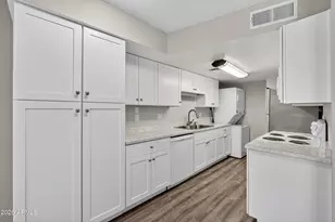 860 E Brown Rd, Mesa, AZ 85203 - Photo 30