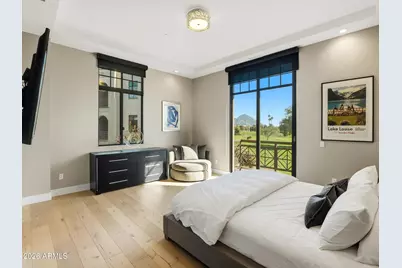 2 Biltmore Estate #211, Phoenix, AZ 85016 - Photo 36