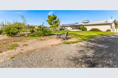 12427 W Desert Cove Road, El Mirage, AZ 85335 - Photo 36