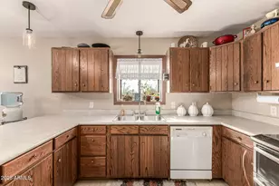 12427 W Desert Cove Rd, El Mirage, AZ 85335 - Photo 12