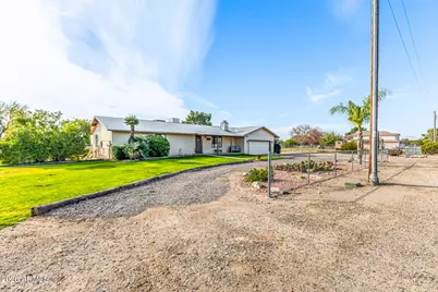 12427 W Desert Cove Road, El Mirage, AZ 85335 - Photo 2