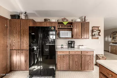 12427 W Desert Cove Road, El Mirage, AZ 85335 - Photo 14