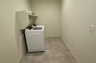 5032 S 251st Dr, Buckeye, AZ 85326 - Photo 10