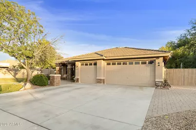 2693 E Birchwood Place, Chandler, AZ 85249 - Photo 14