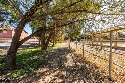 25509 S Lime Drive, Queen Creek, AZ 85142 - Photo 2
