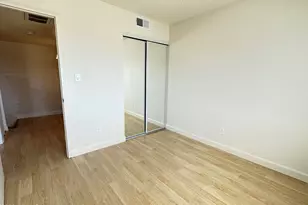5205 N 42nd Pkwy, Phoenix, AZ 85019 - Photo 12