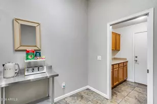 3252 E Fremont Rd, Phoenix, AZ 85042 - Photo 28